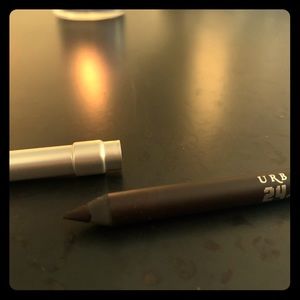 Urban Decay Eye Liner Demolition